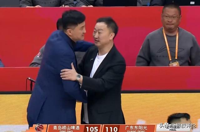 九游体育-杜锋：王洪泽给广东男篮带来了很多的支持 欢迎麦考尔终于回归了